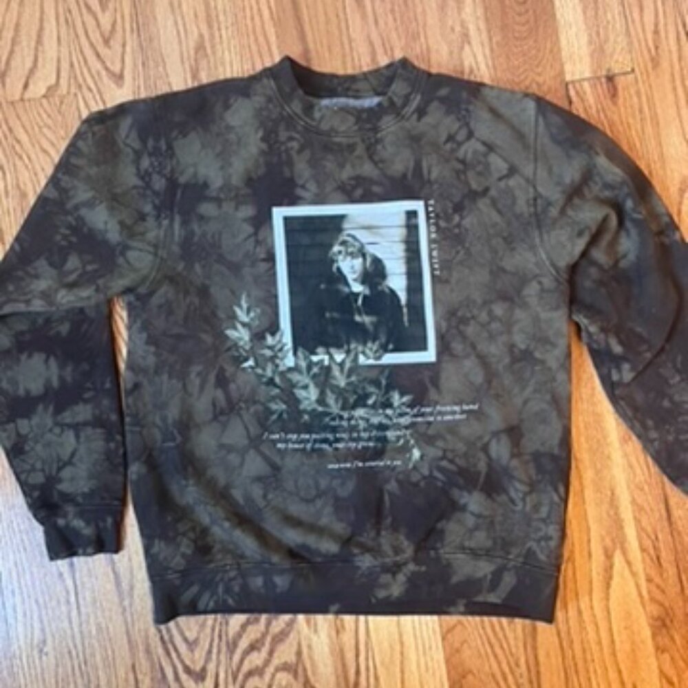 Taylor Swift Your Ivy Grows Crewneck - L